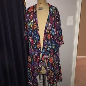 Medium lularoe Shirley